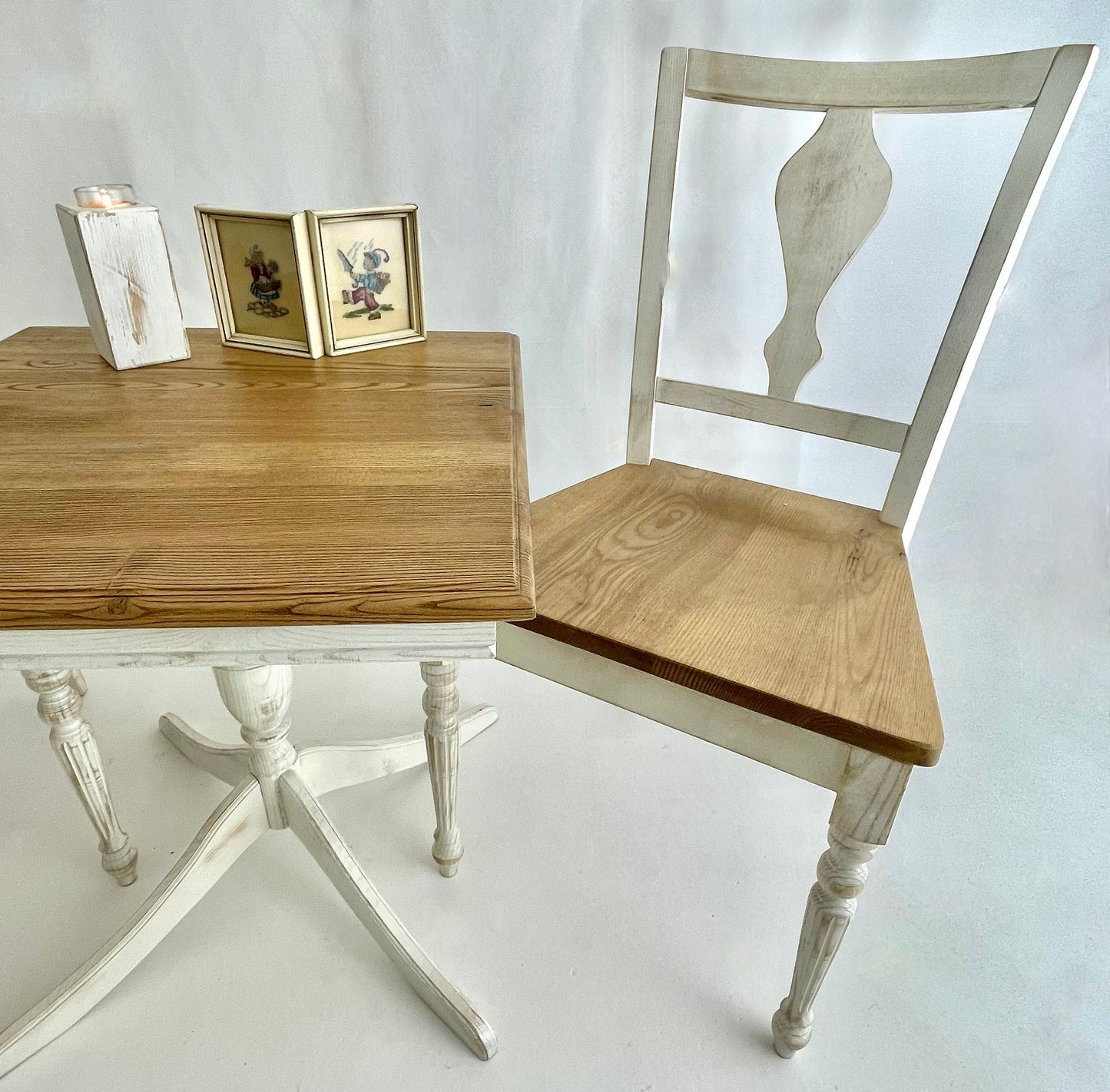Farmhouse Vintage Style Dining Chair