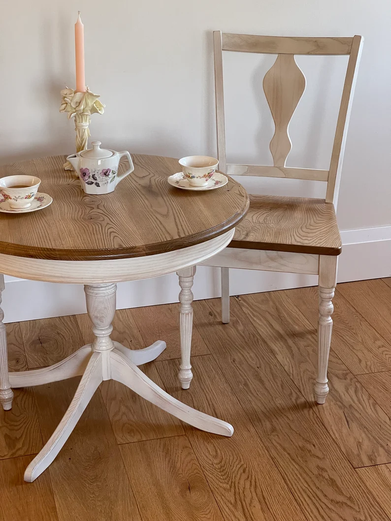 Farmhouse Furniture Round Country End Table